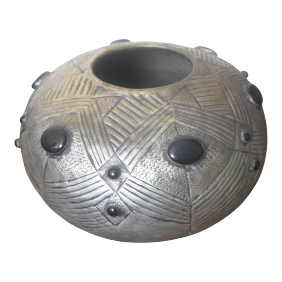 Vintage Brass Silver‑Plated Etched Vase 14” Black Cabochons Mid-Century India - Picture 6 of 14